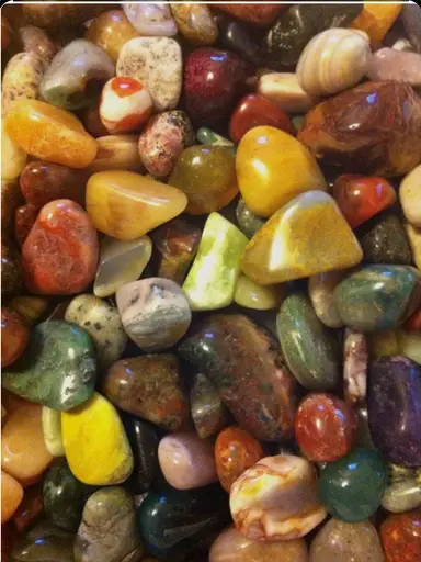 Mystic Monday: Stones & Sparkles