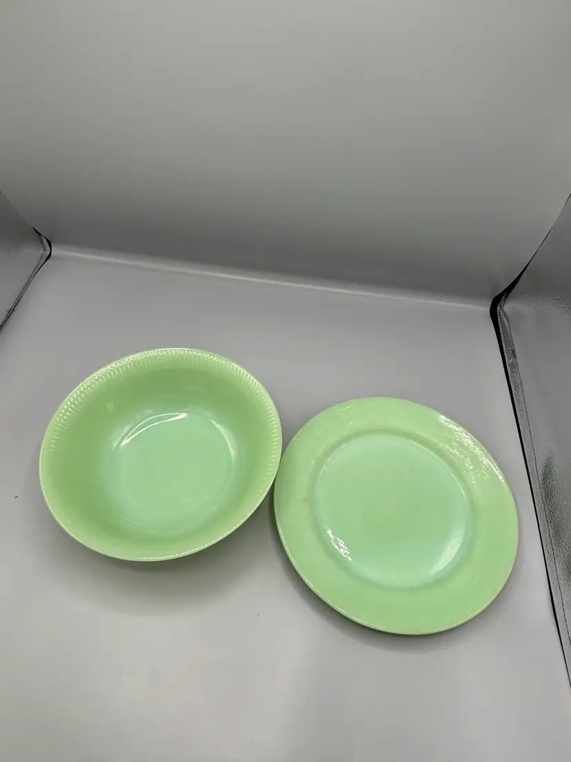 2 piece Fire King Jadeite bowl and plate set