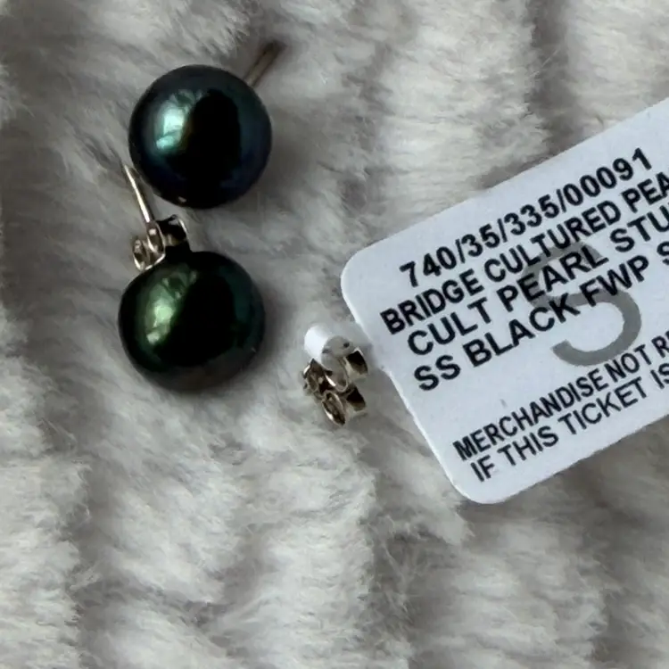 Belle de Mer Black Cultured Freshwater Pearl Stud Earrings 8-9mm Sterling Silver