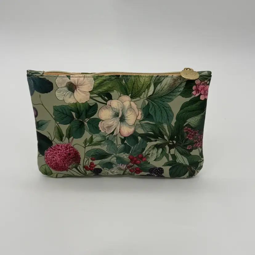IPSY Glam Makeup Bag (May 2024) Collection) Faux Leather Floral Pattern #020600