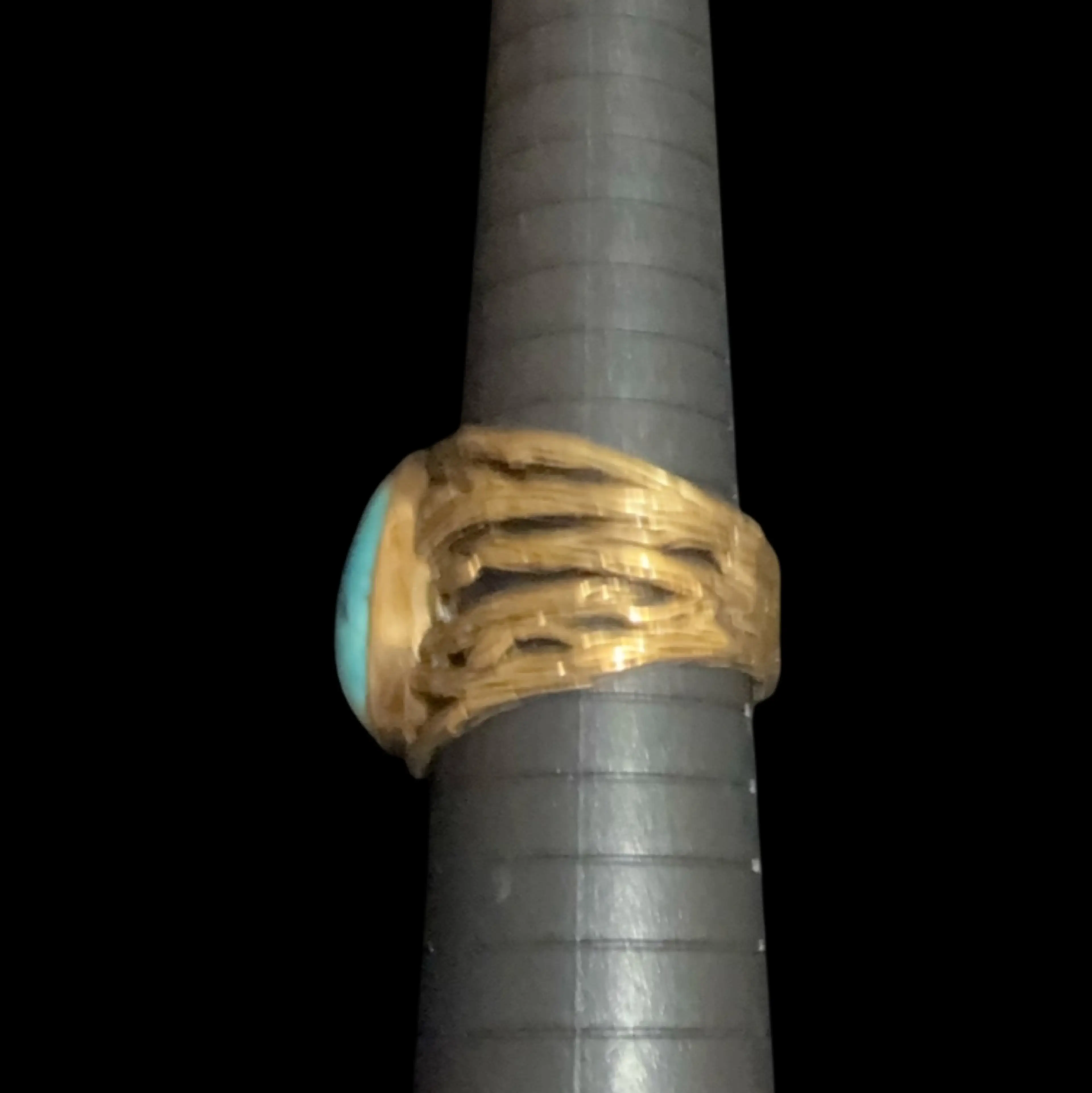 Image 4 of 6