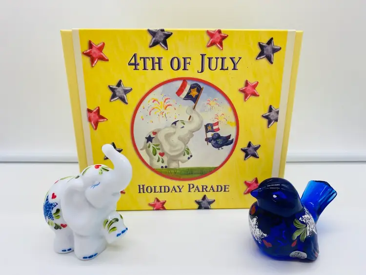 Fenton Holiday Parade 4th of July Patriotic Elephant and Bluebird
