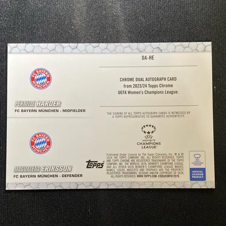 Pernille Harder & Magdalena Eriksson Dual Auto - Topps Chrome - 89/99 - FC Bayern München - Women’s Soccer