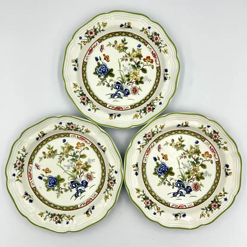 Set Of 3 Mikasa Heritage IMARI BOUQUET 8” Salad Plates Discontinued Japan