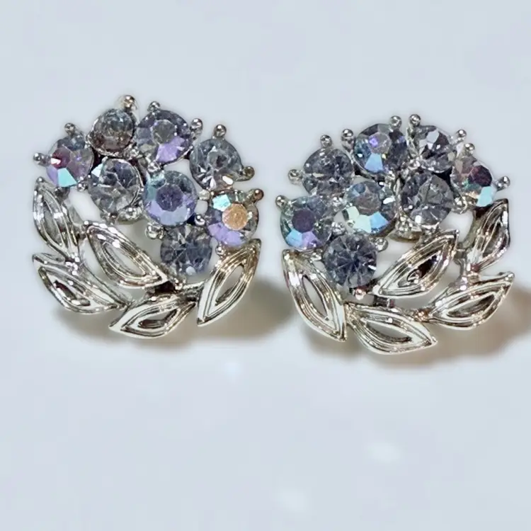 Vintage Signed Lisner Blue AB Silvertone Clip Earrings
