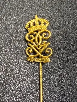 Vintage stick pin King Gustaf V of Sweden 1938 commemorating 80th Birthday
