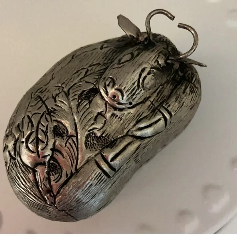 Ox Bull Cow Trinket Box Metal Pewter? 2” x 1.25”