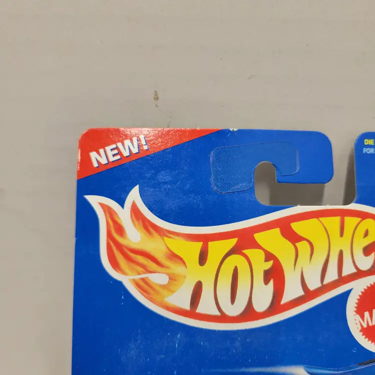 Hot Wheels BMW 850i Collector #498