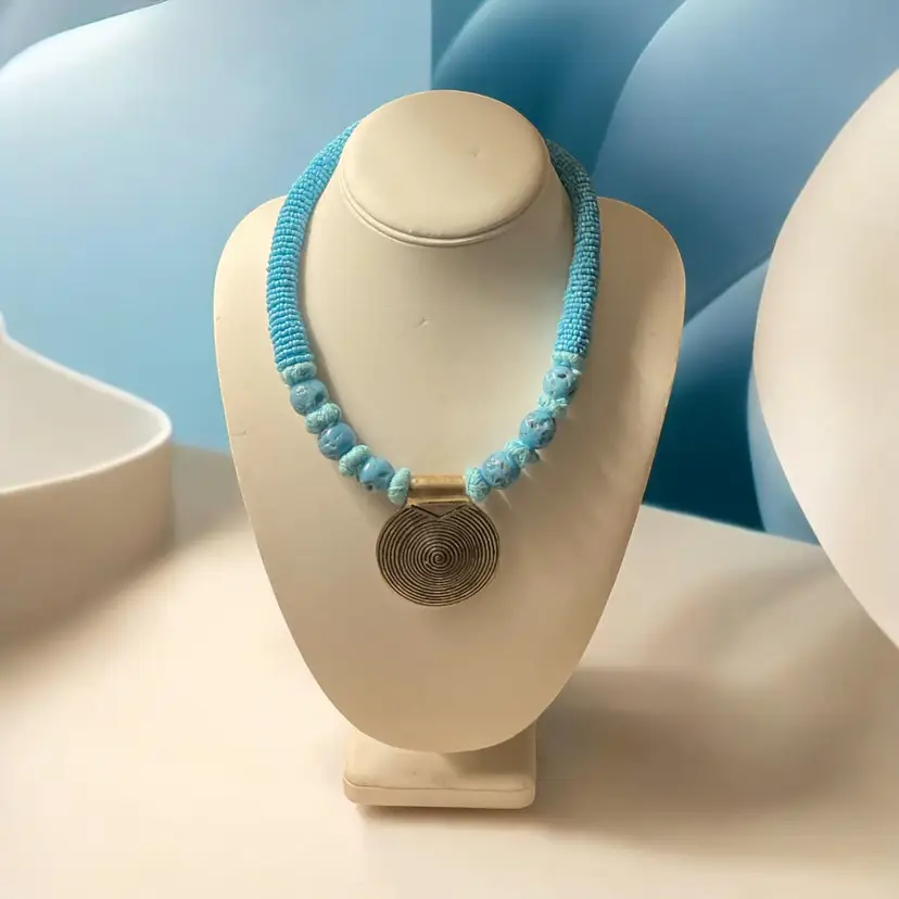 Vintage Turquoise Beaded Choker Pendant Choker