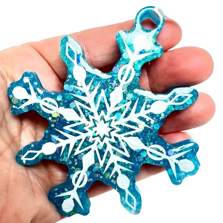Handmade Nordic Design 3 Blue Glitter Resin Ornament