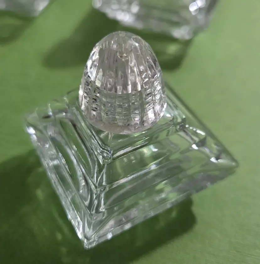 Vintage lrice shakers