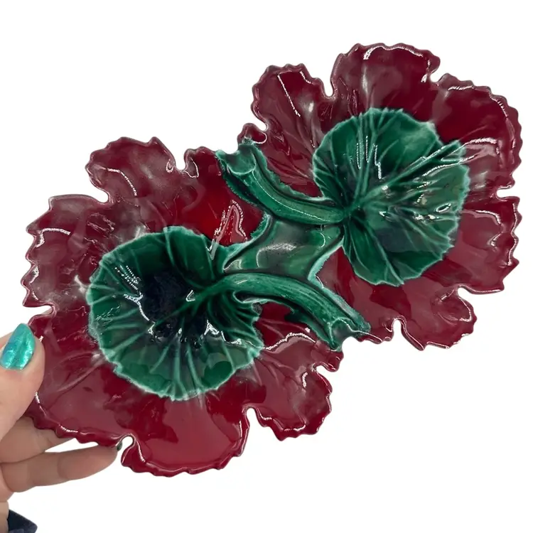 Ceramic Divided Leaf Trinket Dish