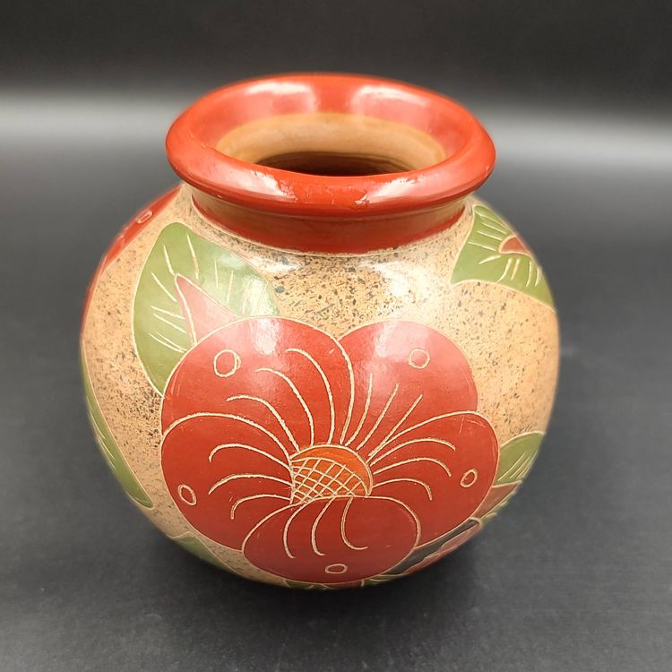 Nicaraguan Hand Painted Art Pottery Vase