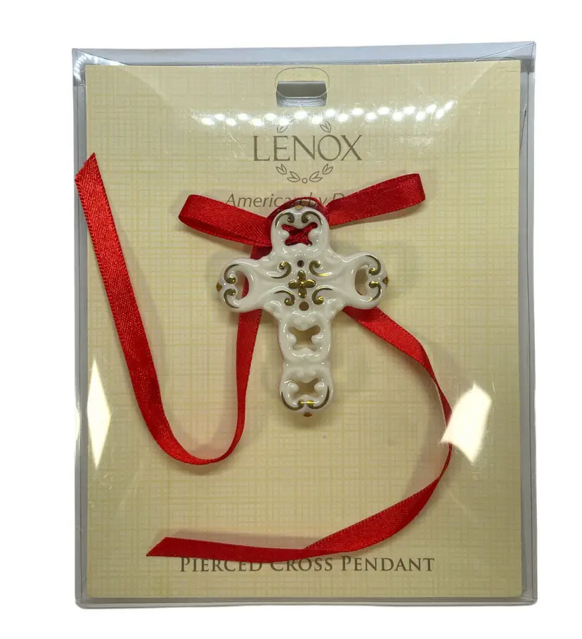 Pierced Cross Pendant Brooch Pin 24kt Gold Trim Ivory Porcelain NEW IN PACKAGE