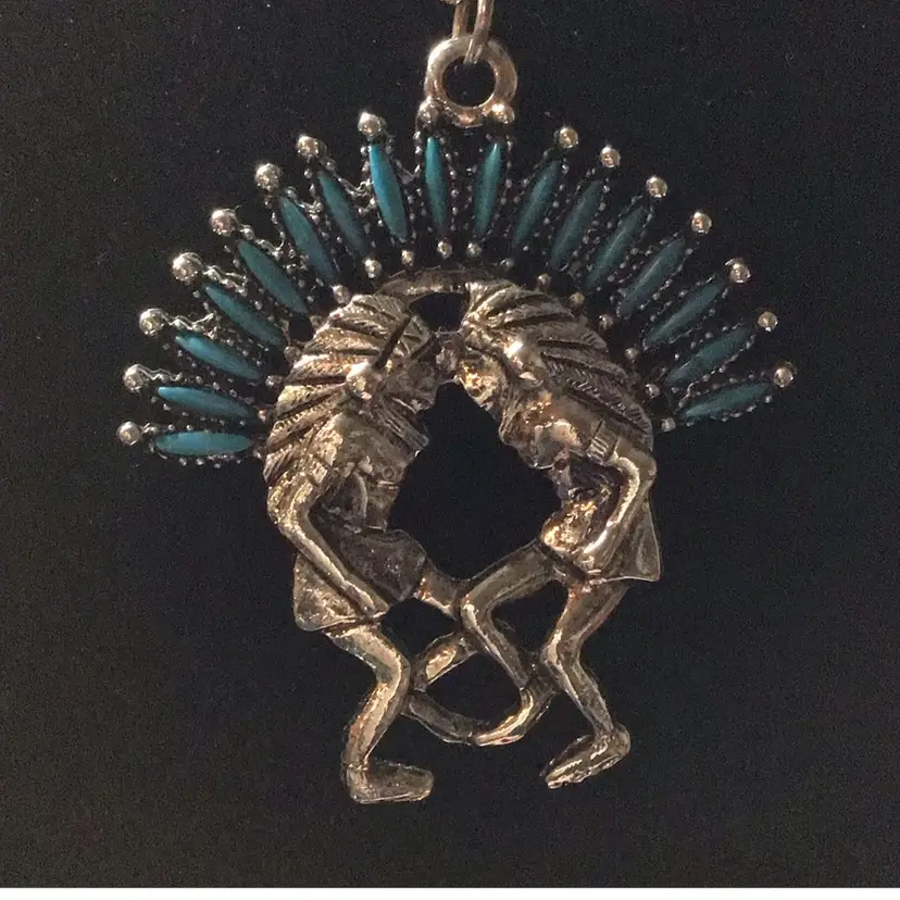 #01 Faux turquoise, native headdress Pendant with silver tone textured chain