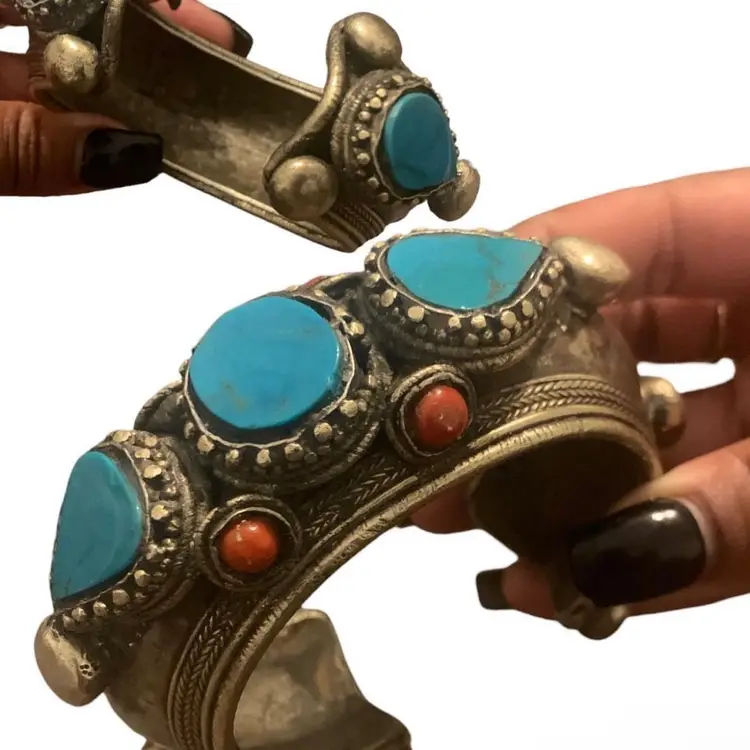 Antique Tibetan Turquoise Bracelet