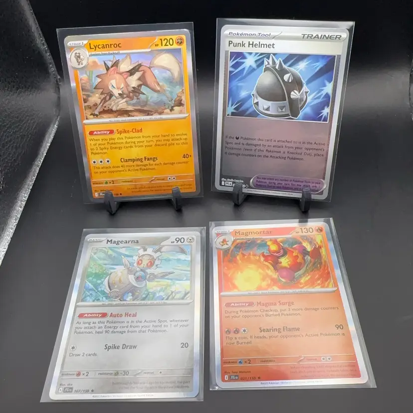 Pokémon Lot Lycanroc Holo, Punk Helmet Holo Trainer, Magearna Holo, Magmortar Holo