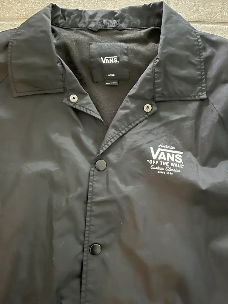 VANS Men Jacket Large Black Torrey Windbreaker Snap Front Logo Drawstring Hem