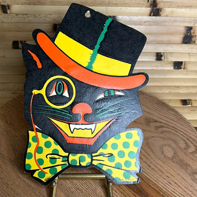 Beistle Cat With Hat And Green Polka For Bow Tie