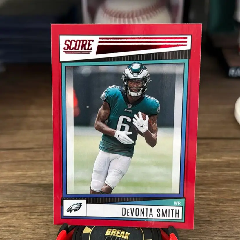 DeVonta Smith 2022 Score Red Foil Philadelphia Eagles 