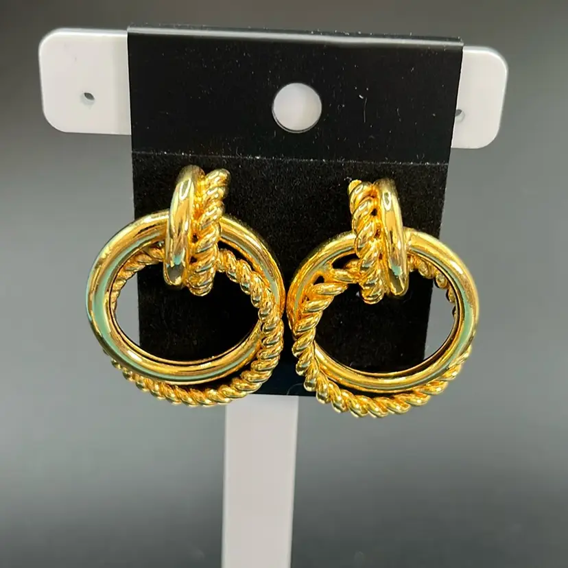 Gorgeous, Gold Tone, Door, Knocker Earrings 1 1/2” Long