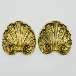 Vintage Pair Brass Shell Wall Plaque Mini Door Topper Medalian Sconce 3 inch