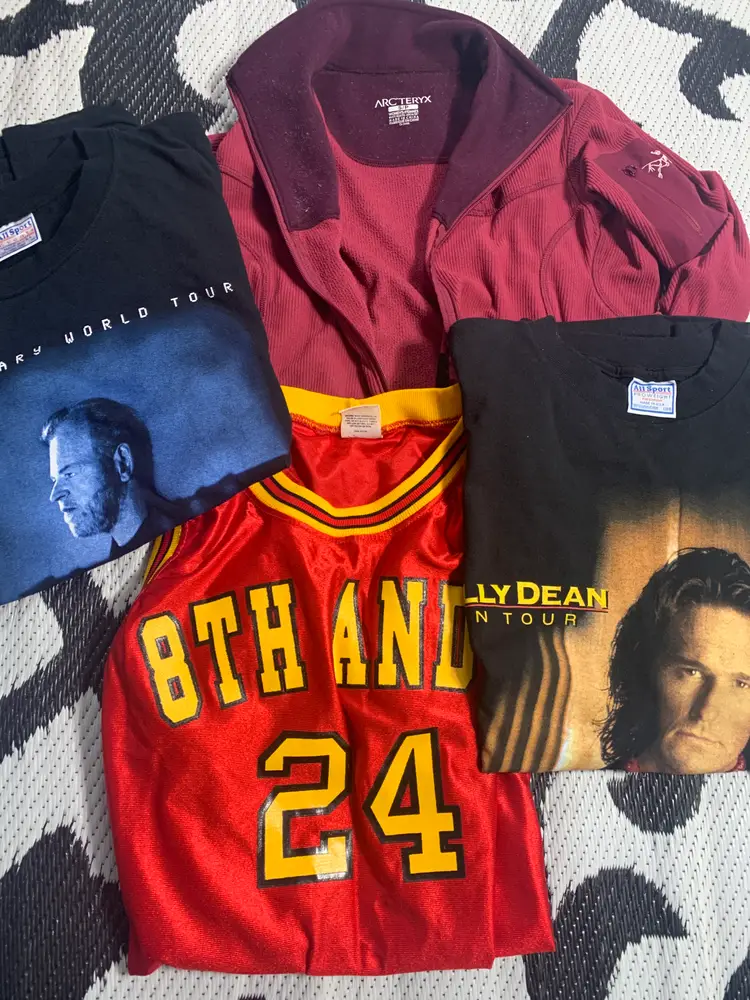 vintage shirts, name brand clothes, $2 starts!