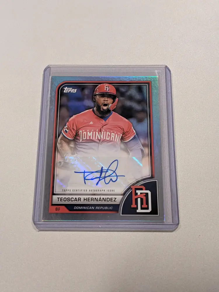 Teoscar Hernandez 2023 Topps World Baseball Classic - Variation Autograph #AV-TH