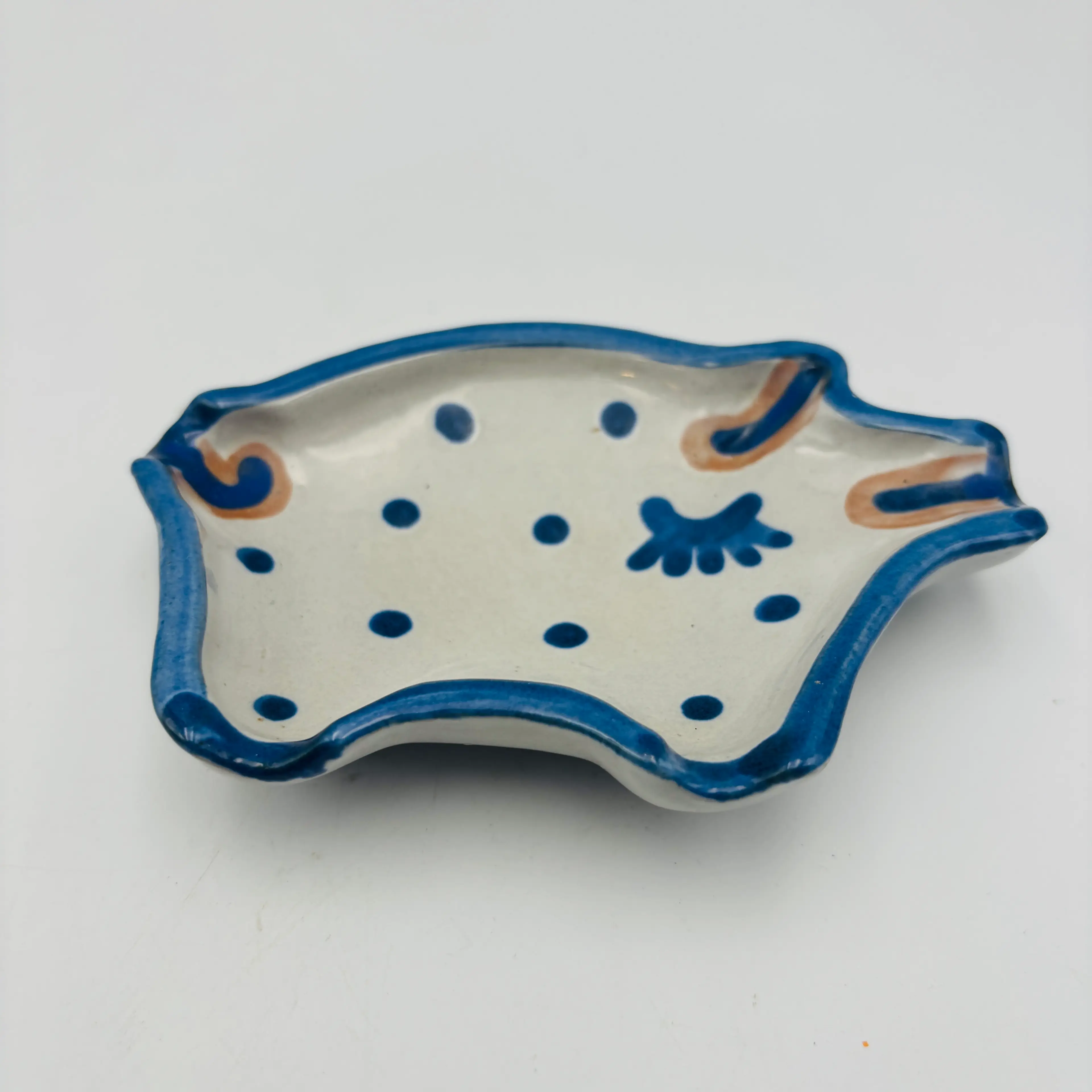 Image 2 of 7