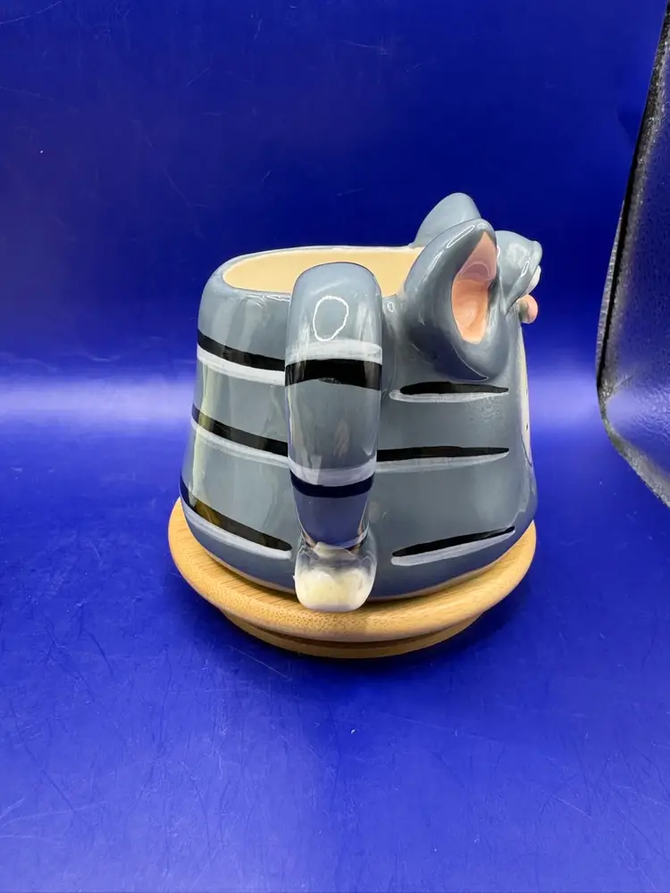 Russ Berrie Douglas 3D Grey Tabby Mug. Signed