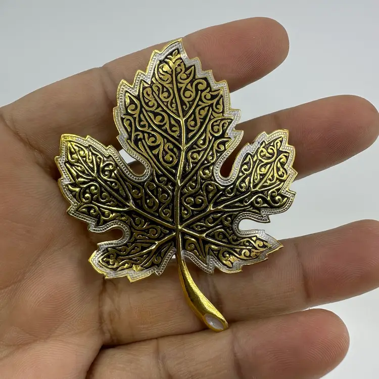Maple Leaf Gold Tone Brooch