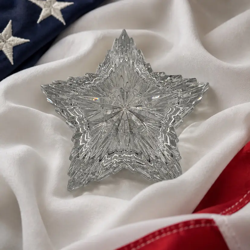 RWB - Vintage Lead Crystal Star-Shaped Trinket Box Made In USA