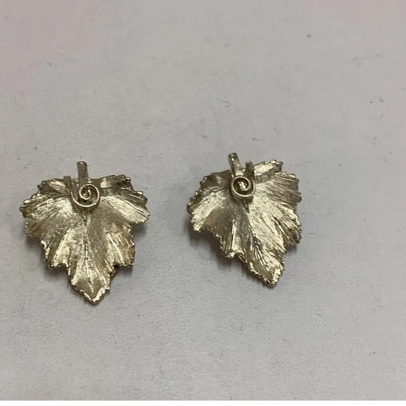 Light Goldtone Leaf Clipons Signed BSK