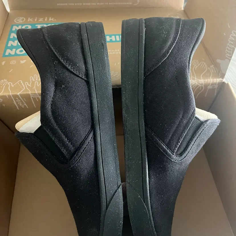 Hands Free Kizik Men’s Venice Shoes Size 11 Wide—New In Box—Never Worn