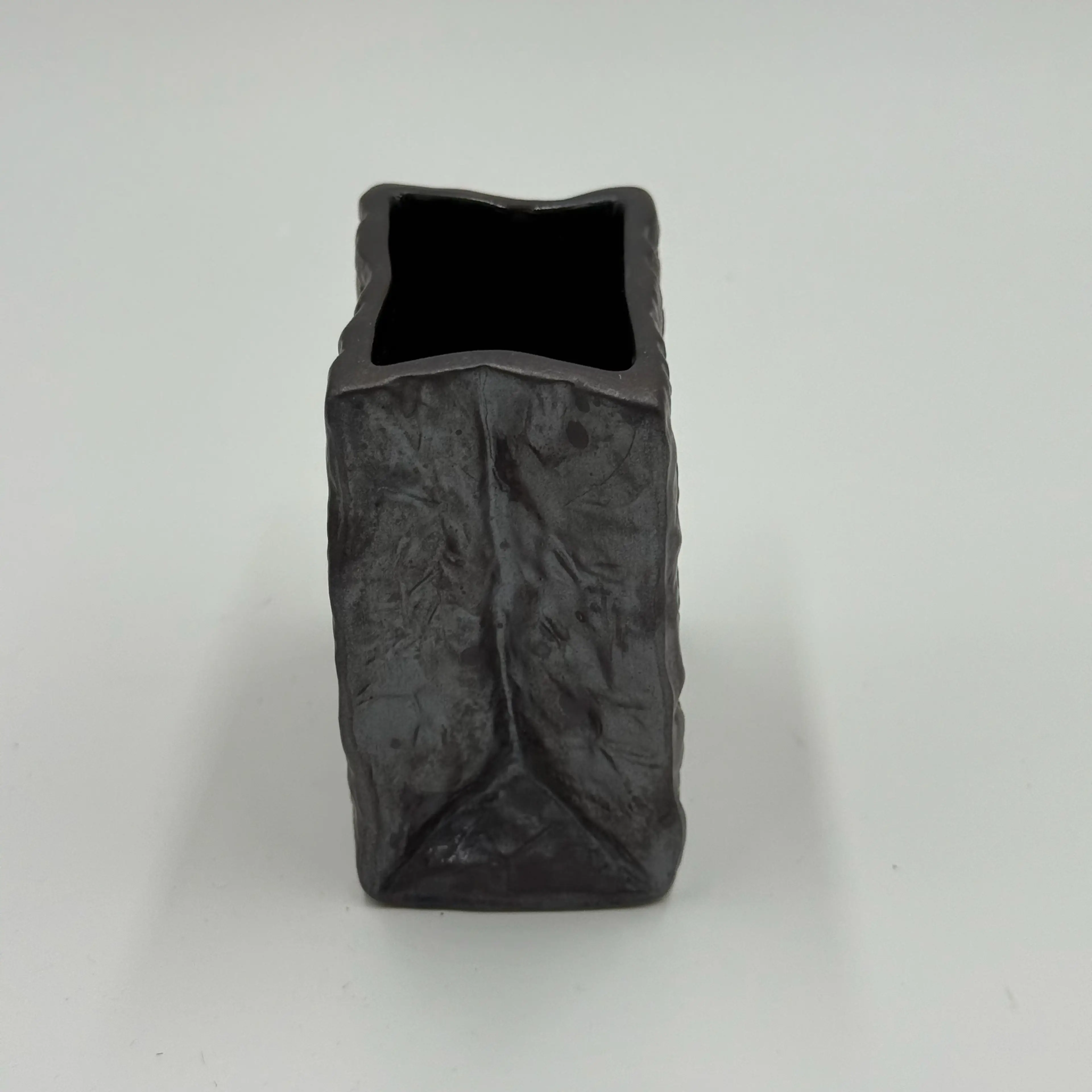 Image 4 of 10