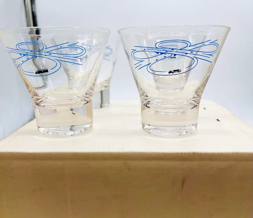 Set of Four Vintage Trailmobile Tapered Cocktail Glasses Transportation Trucker