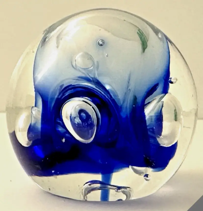 Vintage Rollin Karg Controlled Bubble Blue Art Glass Paperweight