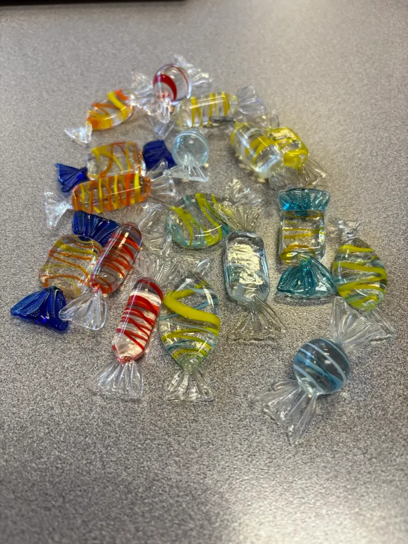 Vintage Decorative Art Glass Candy Set Of 17