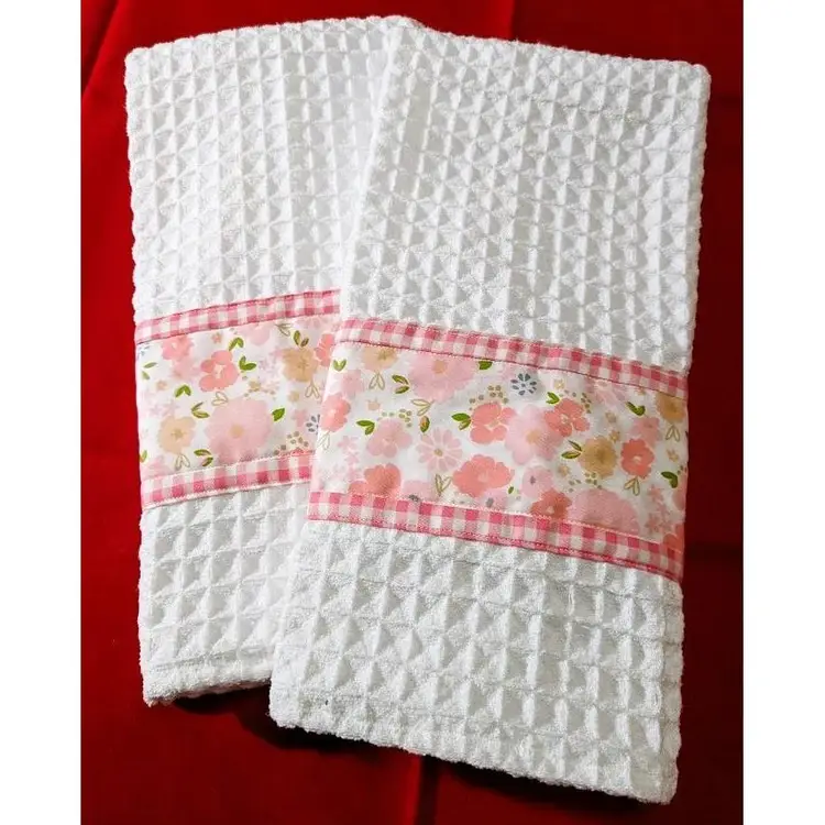 Country Kitchen Towel 4 piece set - Dish / Tea Towel and Potholders, Handmade - White and Pink