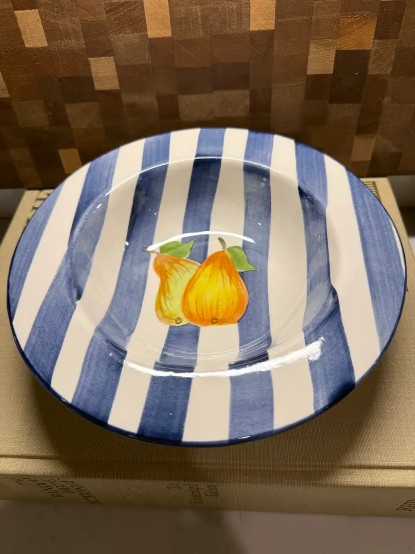 Los Angeles Pottery Design by Laurie Gates