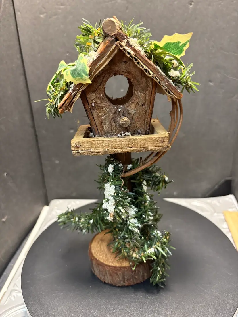 Vintage Christmas Birdhouse Wood with Faux Snow and Red Berries