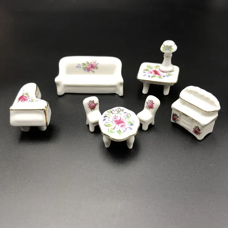 8 Piece White Floral Ceramic Made In Japan Dollhouse Furniture Piano Hutch Couch