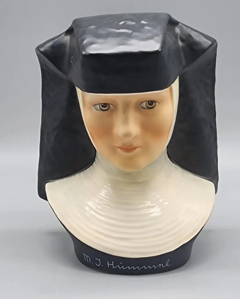 Vintage 1978 Goebel West Germany Collectible MJ Hummel Ceramic Nun Bust Figurine