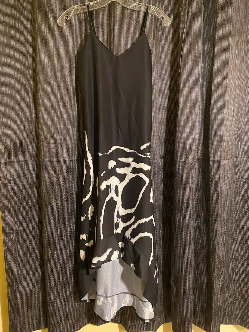 Yaoran Women's Size Small Black & White Abstract Pattern Dress - NWT