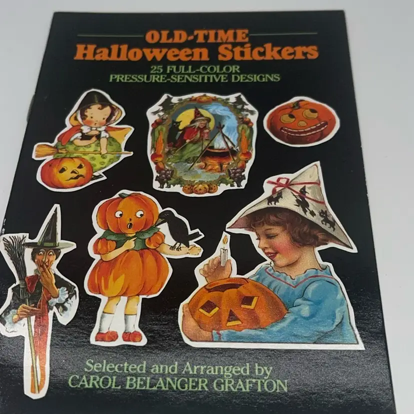Halloween Sticker Book With 25 Full Color Stickers