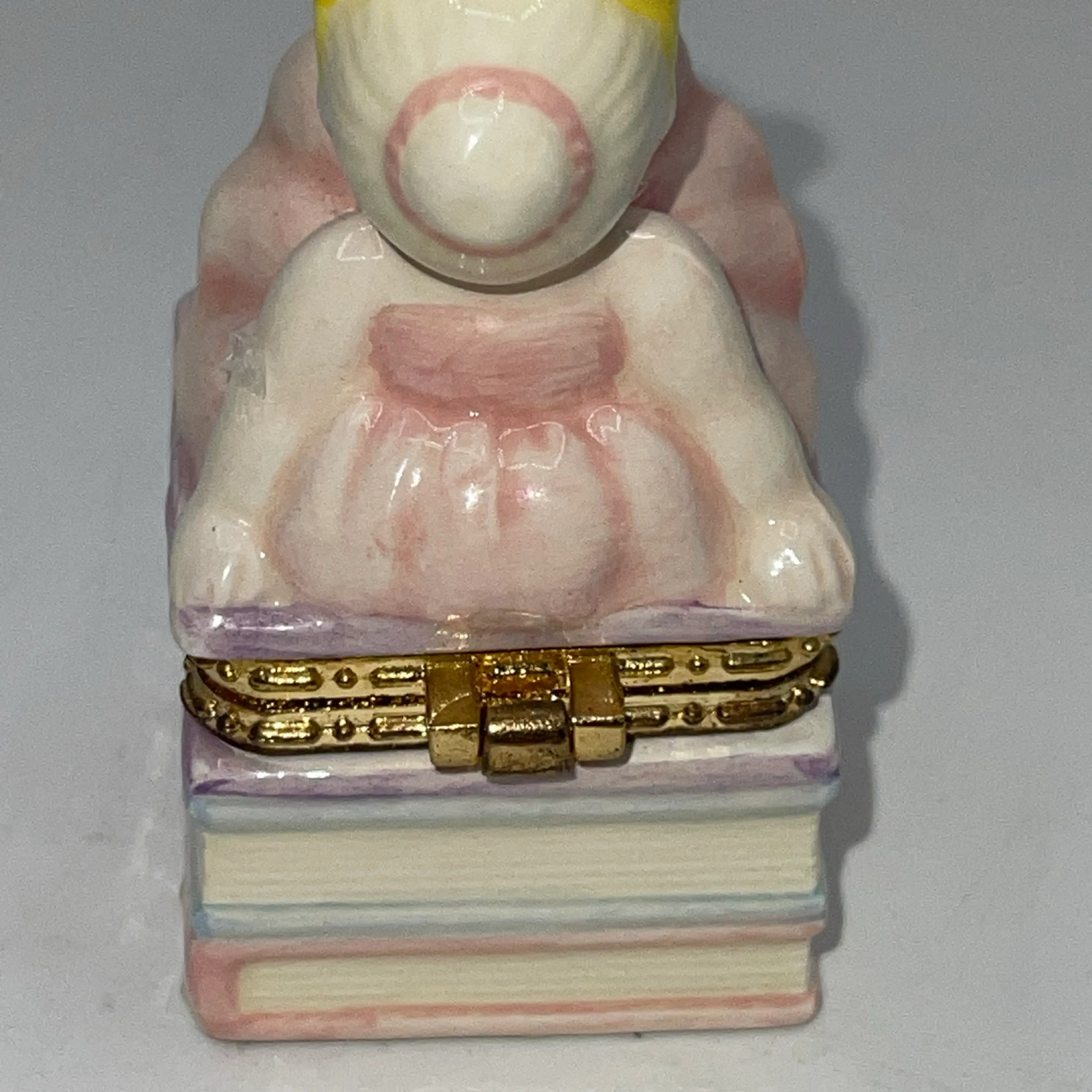 Image 3 of 5