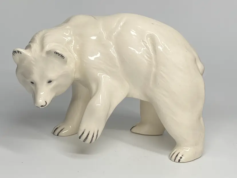 Handmade Ceramic Polar Bear Vintage 1978, 4" Tall, 5" Width