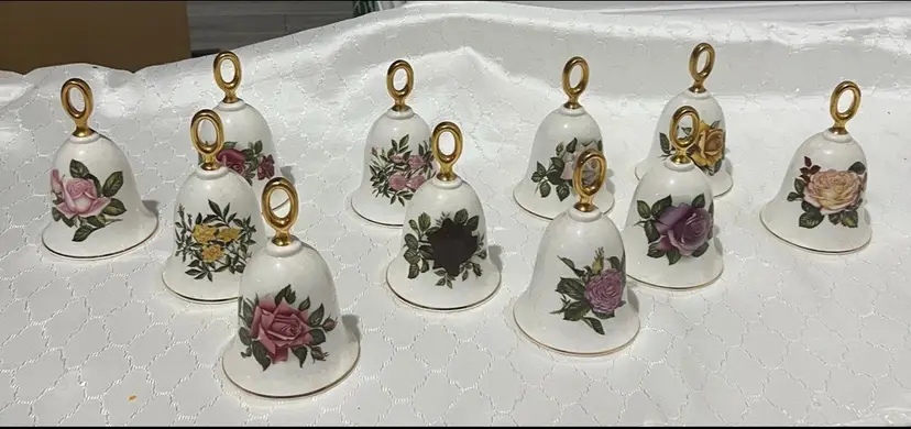 (11) American Rose BELLs Fine English Bone Missing ONE 4"H x 3"Danbury Mint
