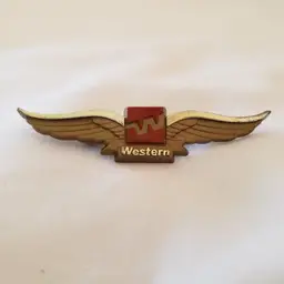 Jr Pilot Flying Wings Western Airlines  Kids Plastic Pin Souvenirs 2 5/8" Vintage with general use