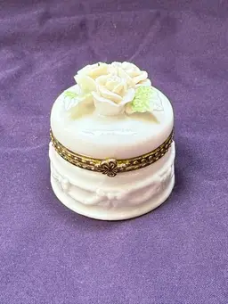 SMALL TRINKET BOX